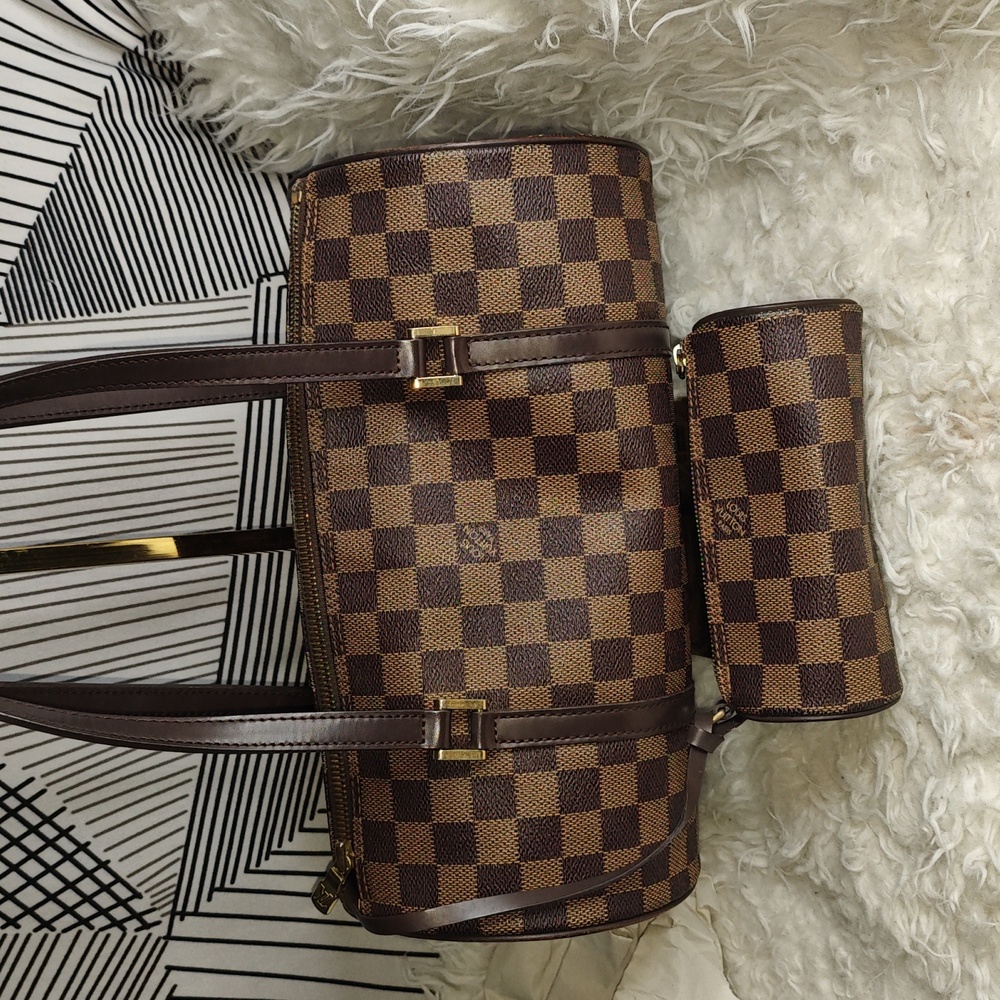 -Sold-Authentic Louis Vuitton damier Papillon 30 w/ pouch